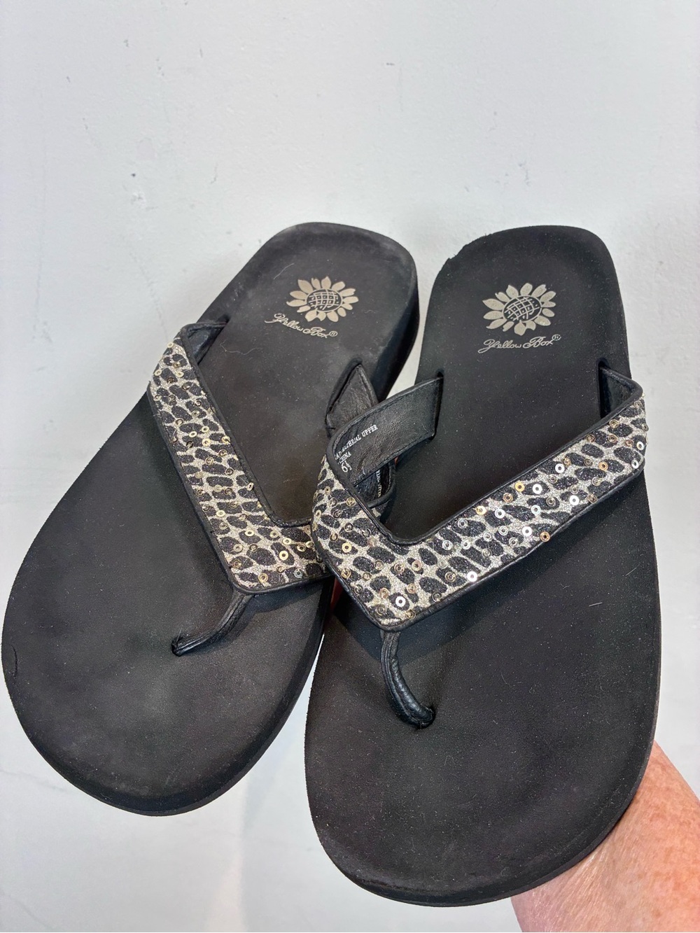 Yellow Box Black Flip Flops with Leopard-Print Straps, Size 6.5 - Picture 1 of 8
